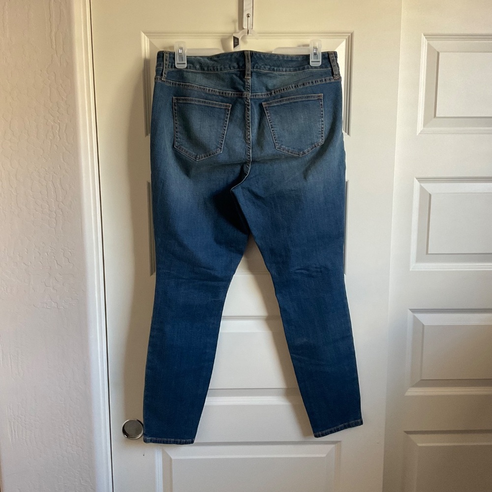 Torrid‎ New Skinny Dark Wash Jeans - Size 14 - Picture 4 of 8